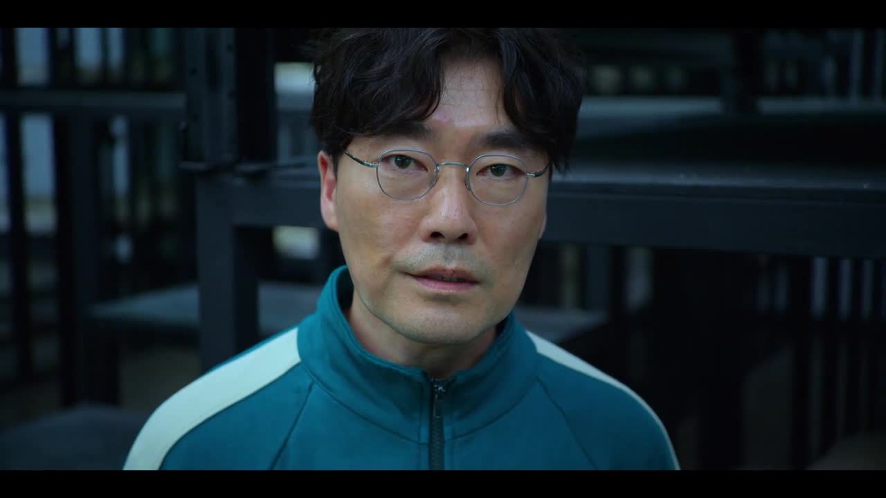 Кадры из сериала Игра в кальмара / Шестой раунд (2021)